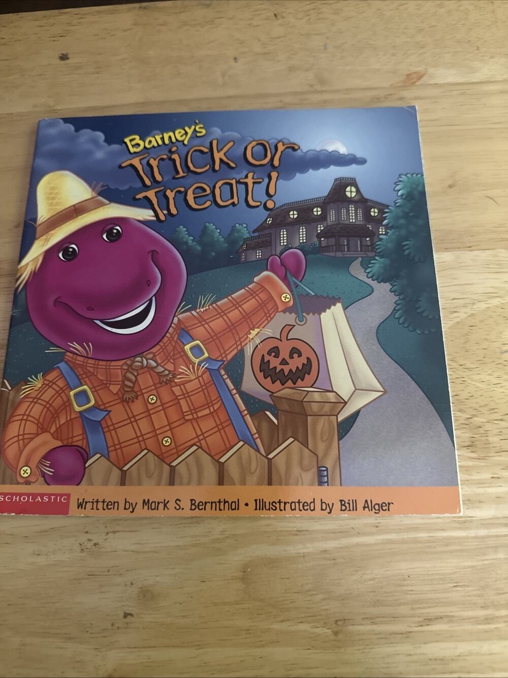 Barney's Trick Or Treat - 1570641781, paperback, Scholastic Inc